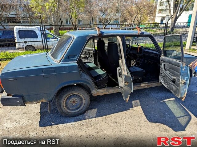 Зеленый ВАЗ 2107, объемом двигателя 1.5 л и пробегом 0 тыс. км за 450 $, фото 1 на Automoto.ua