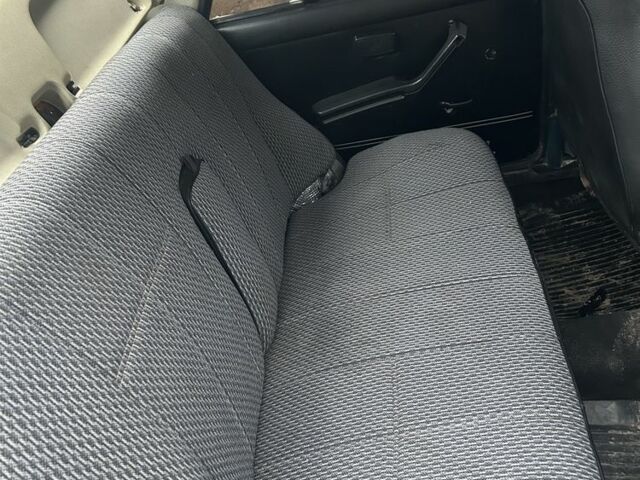 Зелений ВАЗ 2107, об'ємом двигуна 1.5 л та пробігом 68 тис. км за 600 $, фото 6 на Automoto.ua