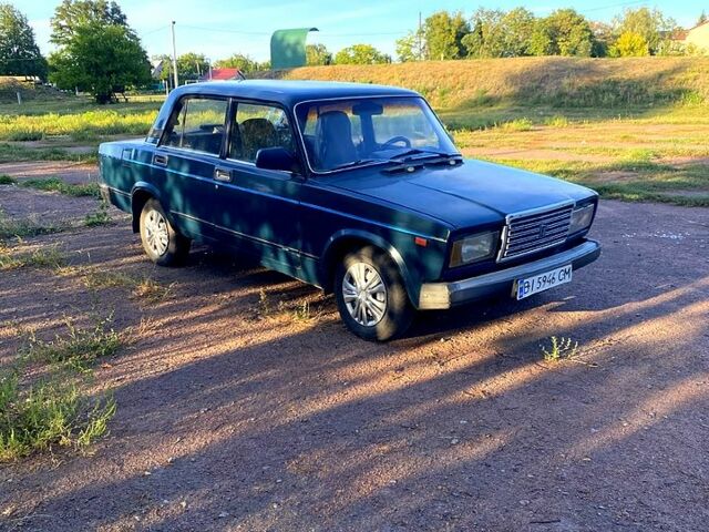 Зелений ВАЗ 2107, об'ємом двигуна 1.5 л та пробігом 200 тис. км за 600 $, фото 2 на Automoto.ua