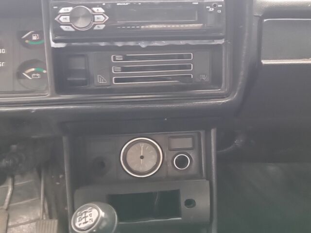 Зеленый ВАЗ 2107, объемом двигателя 1.5 л и пробегом 57 тыс. км за 1000 $, фото 6 на Automoto.ua