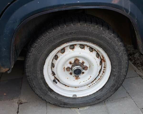 Зеленый ВАЗ 2107, объемом двигателя 1.5 л и пробегом 133 тыс. км за 1200 $, фото 8 на Automoto.ua