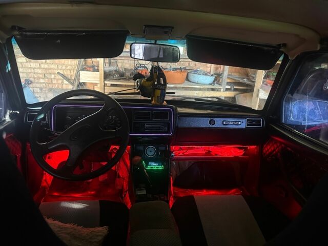 Зелений ВАЗ 2107, об'ємом двигуна 0 л та пробігом 47 тис. км за 1000 $, фото 4 на Automoto.ua