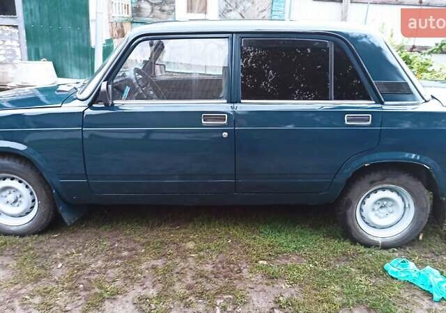 Зелений ВАЗ 2107, об'ємом двигуна 1.5 л та пробігом 208 тис. км за 1300 $, фото 4 на Automoto.ua