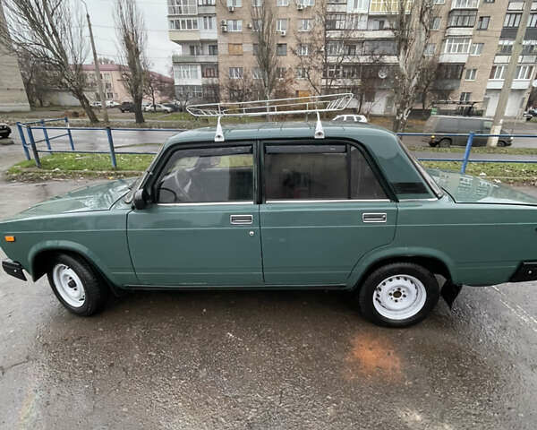 Зеленый ВАЗ 2107, объемом двигателя 1.45 л и пробегом 105 тыс. км за 1250 $, фото 9 на Automoto.ua