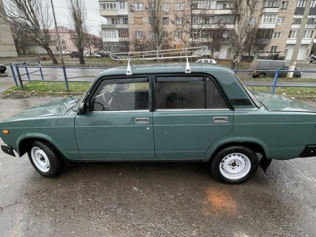 Зеленый ВАЗ 2107, объемом двигателя 1.5 л и пробегом 105 тыс. км за 1250 $, фото 7 на Automoto.ua