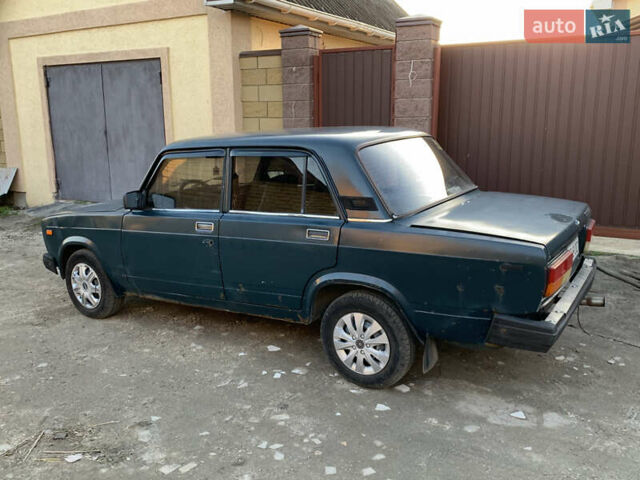 Зеленый ВАЗ 2107, объемом двигателя 1.5 л и пробегом 200 тыс. км за 710 $, фото 3 на Automoto.ua