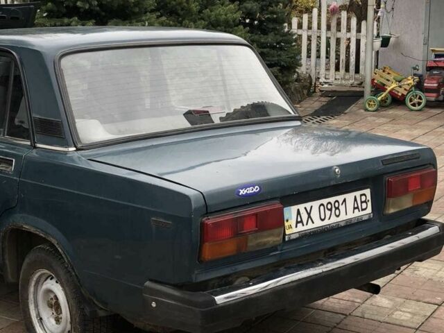 Зеленый ВАЗ 2107, объемом двигателя 1.5 л и пробегом 160 тыс. км за 500 $, фото 4 на Automoto.ua