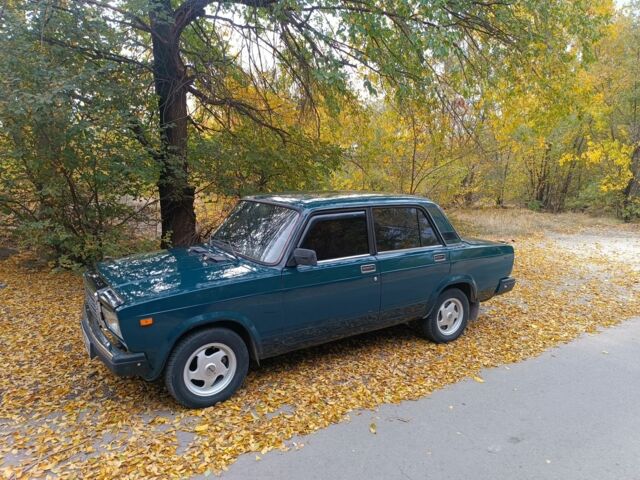 Зеленый ВАЗ 2107, объемом двигателя 1.5 л и пробегом 1 тыс. км за 1150 $, фото 1 на Automoto.ua