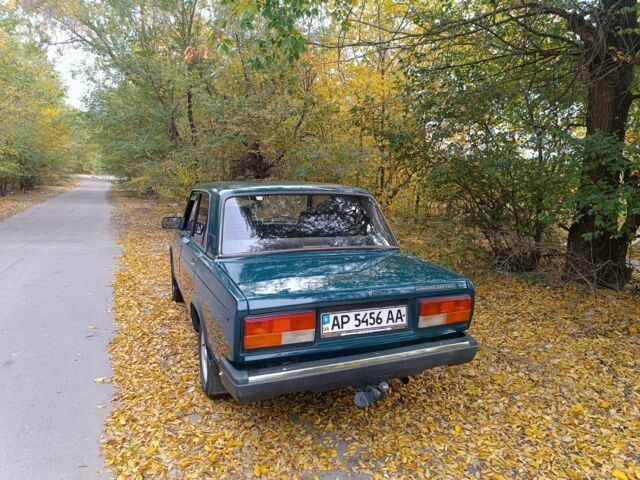 Зеленый ВАЗ 2107, объемом двигателя 1.5 л и пробегом 1 тыс. км за 1150 $, фото 2 на Automoto.ua