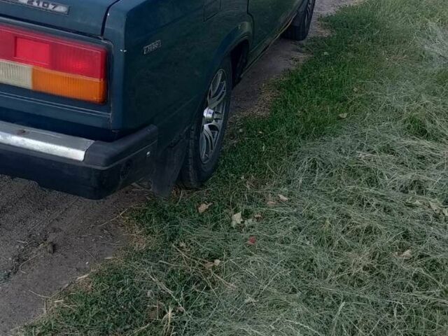 Зеленый ВАЗ 2107, объемом двигателя 1.5 л и пробегом 36 тыс. км за 2100 $, фото 7 на Automoto.ua