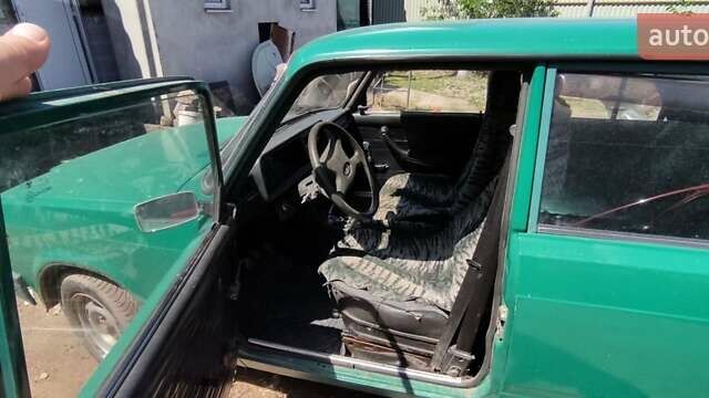 Зеленый ВАЗ 2107, объемом двигателя 1.5 л и пробегом 100 тыс. км за 1500 $, фото 4 на Automoto.ua
