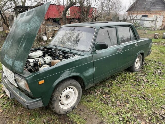 Зеленый ВАЗ 2107, объемом двигателя 0 л и пробегом 3 тыс. км за 357 $, фото 3 на Automoto.ua