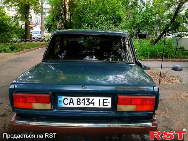 Зеленый ВАЗ 2107, объемом двигателя 1.5 л и пробегом 217 тыс. км за 1000 $, фото 7 на Automoto.ua