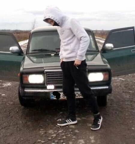 Зеленый ВАЗ 2107, объемом двигателя 1.5 л и пробегом 500 тыс. км за 1206 $, фото 5 на Automoto.ua