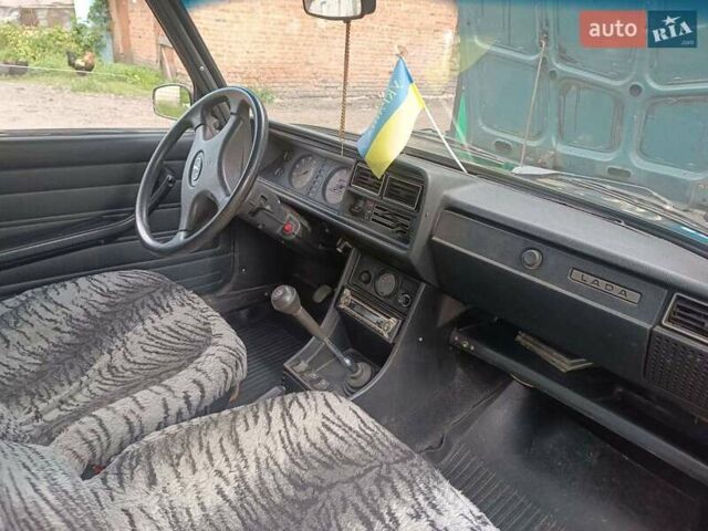 Зеленый ВАЗ 2107, объемом двигателя 1.46 л и пробегом 148 тыс. км за 1100 $, фото 4 на Automoto.ua