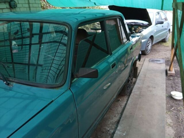 ВАЗ 2107 2005 в Павлограде на Automoto.ua Зеленый ВАЗ 2107, объемом двигателя 1.5 л и пробегом 90 тыс. км за 673 $, фото 3 на Automoto.ua