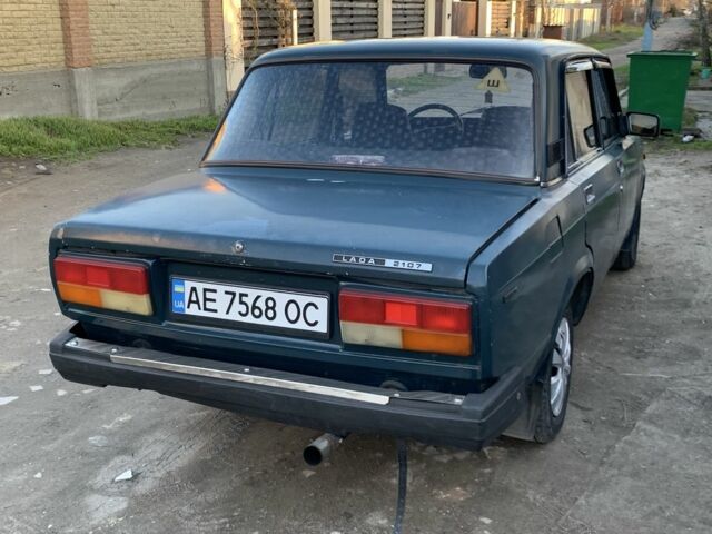 Зеленый ВАЗ 2107, объемом двигателя 1.5 л и пробегом 200 тыс. км за 713 $, фото 5 на Automoto.ua