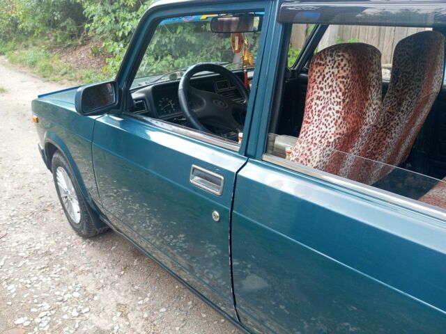 Зеленый ВАЗ 2107, объемом двигателя 1.5 л и пробегом 2 тыс. км за 1650 $, фото 2 на Automoto.ua