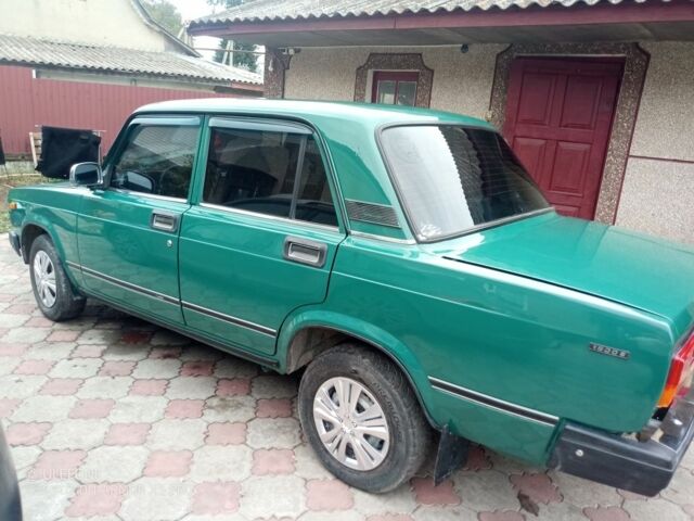 Зеленый ВАЗ 2107, объемом двигателя 1.5 л и пробегом 80 тыс. км за 1200 $, фото 4 на Automoto.ua