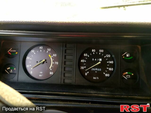 Зеленый ВАЗ 2107, объемом двигателя 1.5 л и пробегом 28 тыс. км за 885 $, фото 11 на Automoto.ua