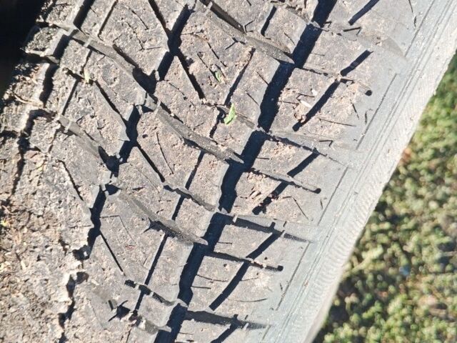 Зелений ВАЗ 2107, об'ємом двигуна 1.5 л та пробігом 100 тис. км за 829 $, фото 12 на Automoto.ua