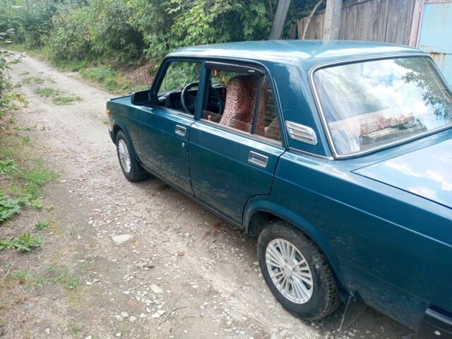 Зеленый ВАЗ 2107, объемом двигателя 1.5 л и пробегом 2 тыс. км за 1650 $, фото 3 на Automoto.ua