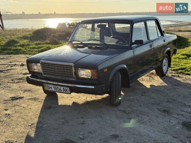 Зелений ВАЗ 2107, об'ємом двигуна 1.45 л та пробігом 48 тис. км за 1350 $, фото 2 на Automoto.ua