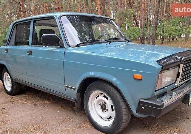 Зеленый ВАЗ 2107, объемом двигателя 1.5 л и пробегом 121 тыс. км за 1200 $, фото 3 на Automoto.ua