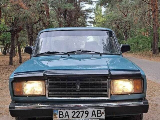 Зеленый ВАЗ 2107, объемом двигателя 1.5 л и пробегом 121 тыс. км за 1050 $, фото 18 на Automoto.ua