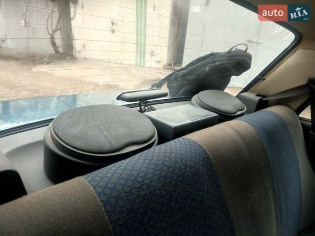 Зелений ВАЗ 2107, об'ємом двигуна 1.5 л та пробігом 84 тис. км за 1350 $, фото 13 на Automoto.ua