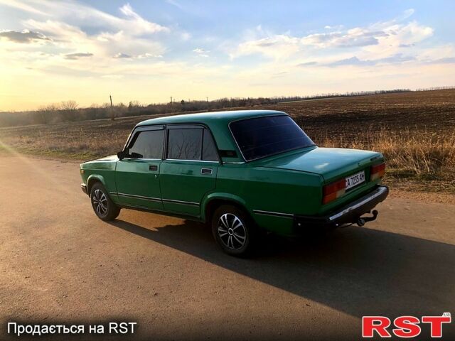 Зеленый ВАЗ 2107, объемом двигателя 15 л и пробегом 85 тыс. км за 999 $, фото 11 на Automoto.ua