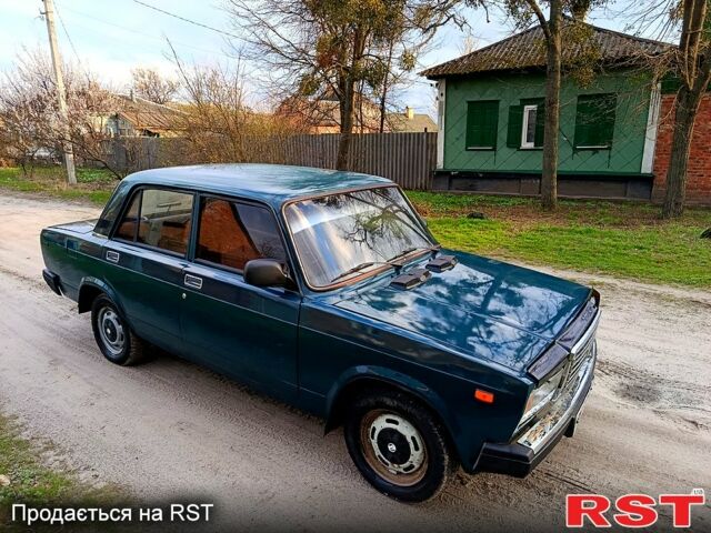 Зеленый ВАЗ 2107, объемом двигателя 1.5 л и пробегом 124 тыс. км за 1250 $, фото 1 на Automoto.ua