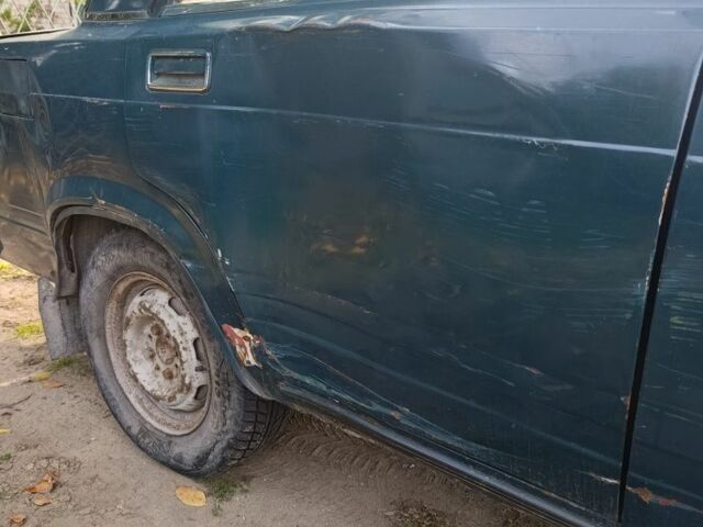 Зеленый ВАЗ 2107, объемом двигателя 1.5 л и пробегом 142 тыс. км за 480 $, фото 3 на Automoto.ua