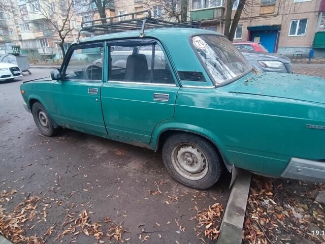 Зеленый ВАЗ 2107, объемом двигателя 1.5 л и пробегом 180 тыс. км за 850 $, фото 2 на Automoto.ua