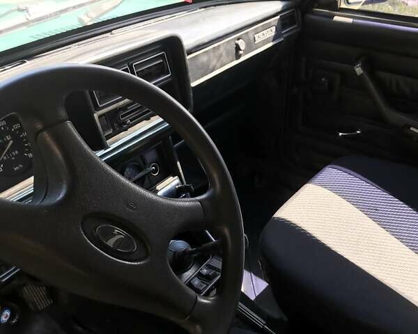 Зеленый ВАЗ 2107, объемом двигателя 1.5 л и пробегом 87 тыс. км за 1100 $, фото 6 на Automoto.ua