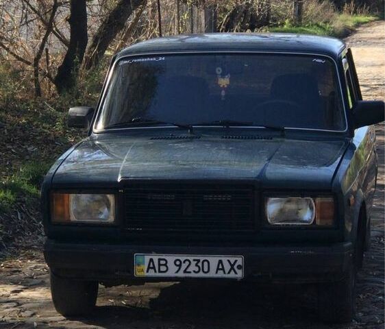 Зелений ВАЗ 2107, об'ємом двигуна 1.6 л та пробігом 55 тис. км за 1200 $, фото 4 на Automoto.ua