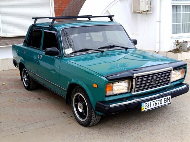 Зеленый ВАЗ 2107, объемом двигателя 1.6 л и пробегом 87 тыс. км за 1750 $, фото 5 на Automoto.ua