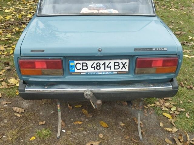 Зеленый ВАЗ 2107, объемом двигателя 1.5 л и пробегом 80 тыс. км за 720 $, фото 2 на Automoto.ua