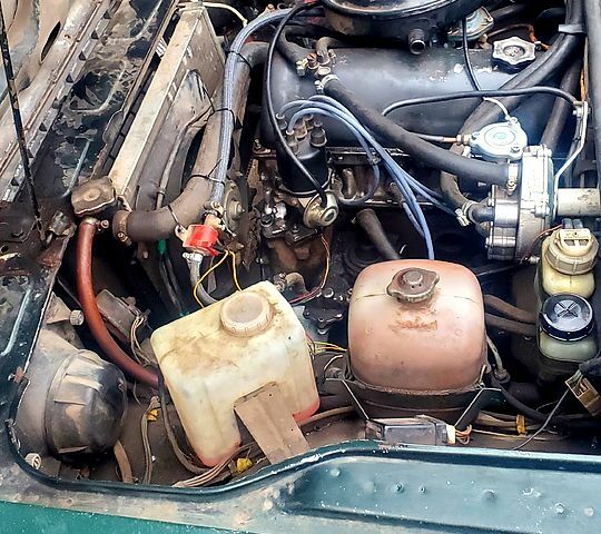 Зеленый ВАЗ 2107, объемом двигателя 1.5 л и пробегом 40 тыс. км за 950 $, фото 4 на Automoto.ua