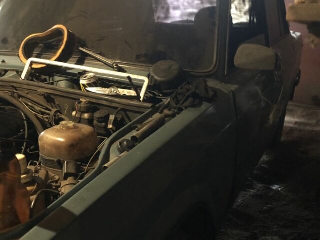 Зеленый ВАЗ 2107, объемом двигателя 1.5 л и пробегом 60 тыс. км за 310 $, фото 2 на Automoto.ua