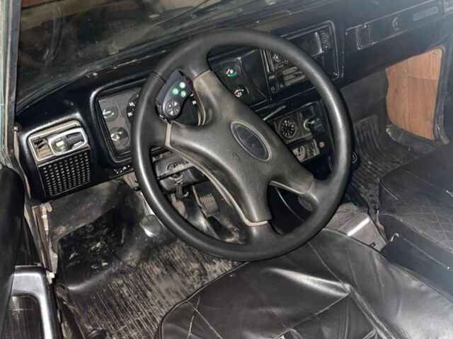 Зеленый ВАЗ 2107, объемом двигателя 1.6 л и пробегом 2 тыс. км за 828 $, фото 4 на Automoto.ua