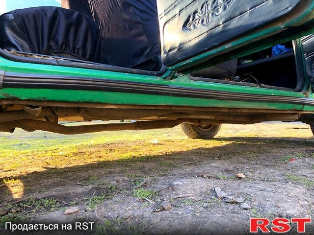 Зеленый ВАЗ 2107, объемом двигателя 15 л и пробегом 85 тыс. км за 999 $, фото 6 на Automoto.ua