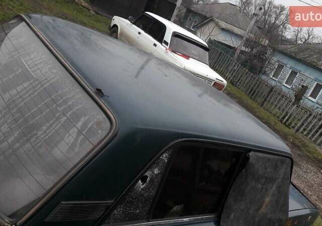 Зеленый ВАЗ 2107, объемом двигателя 3 л и пробегом 1000 тыс. км за 297 $, фото 6 на Automoto.ua