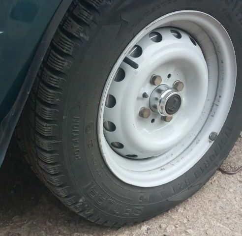 Зеленый ВАЗ 2107, объемом двигателя 1.5 л и пробегом 106 тыс. км за 1438 $, фото 5 на Automoto.ua