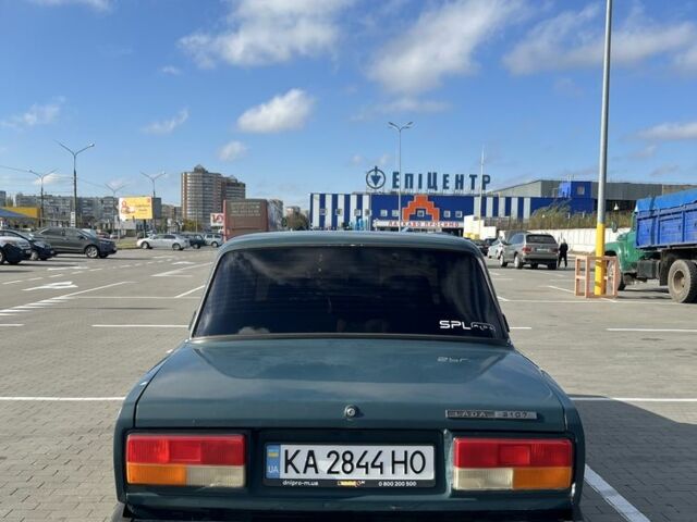 Зеленый ВАЗ 2107, объемом двигателя 1.5 л и пробегом 108 тыс. км за 1300 $, фото 2 на Automoto.ua