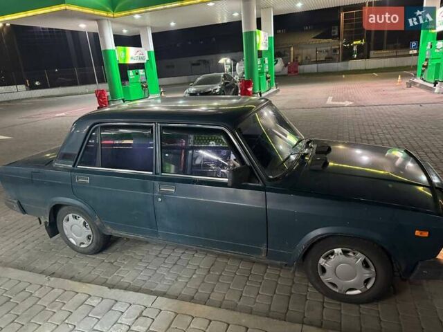 Зеленый ВАЗ 2107, объемом двигателя 1.45 л и пробегом 70 тыс. км за 1000 $, фото 5 на Automoto.ua