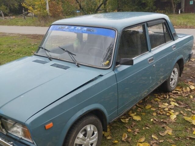 Зеленый ВАЗ 2107, объемом двигателя 1.5 л и пробегом 80 тыс. км за 720 $, фото 4 на Automoto.ua