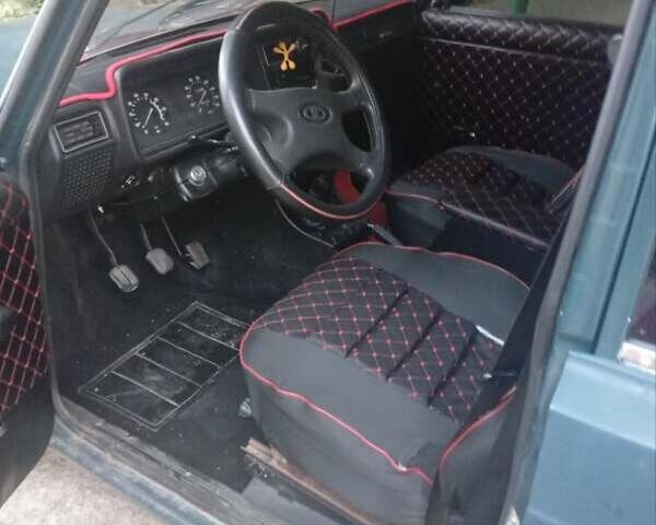 Зеленый ВАЗ 2107, объемом двигателя 1.45 л и пробегом 60 тыс. км за 1100 $, фото 9 на Automoto.ua