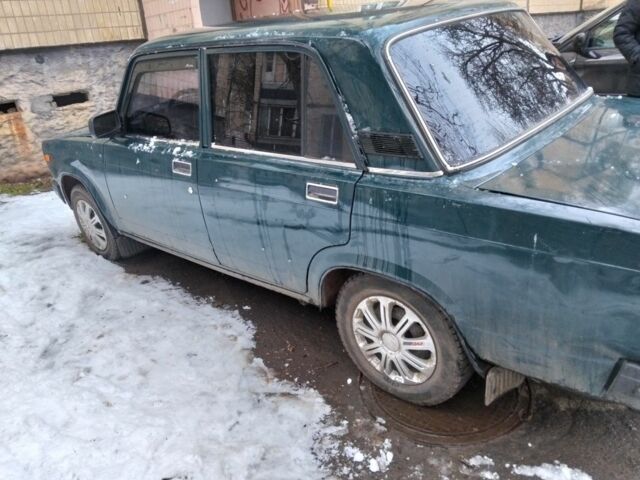 Зелений ВАЗ 2107, об'ємом двигуна 1.4 л та пробігом 80 тис. км за 700 $, фото 4 на Automoto.ua