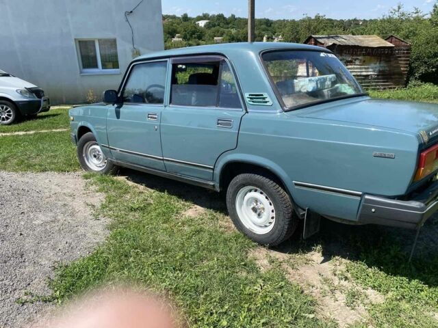 Зеленый ВАЗ 2107, объемом двигателя 1.5 л и пробегом 180 тыс. км за 1350 $, фото 2 на Automoto.ua